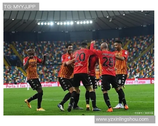 埃门与阿尔克马尔足球对决精彩回顾与战术分析 埃门与阿尔克马尔足球对决精彩回顾与战术分析