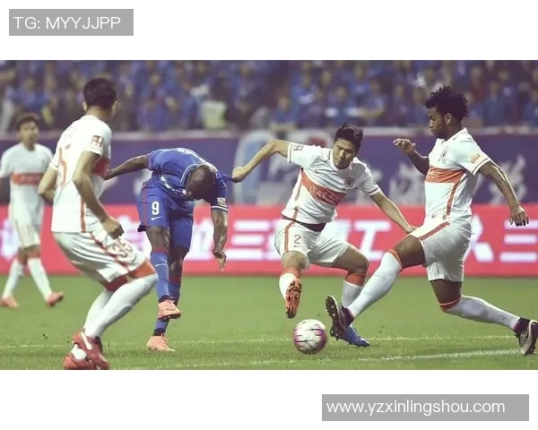 申花与山东鲁能泰山激战正酣谁能在这场巅峰对决中笑到最后 申花与山东鲁能泰山激战正酣谁能在这场巅峰对决中笑到最后