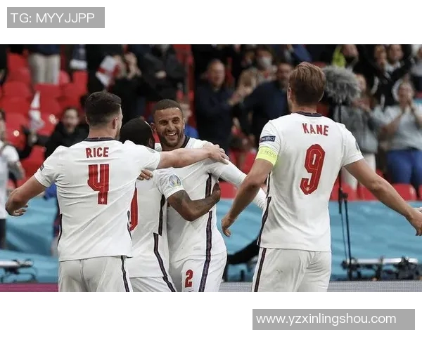 荷兰与英格兰足球比赛最新比分及精彩瞬间回顾