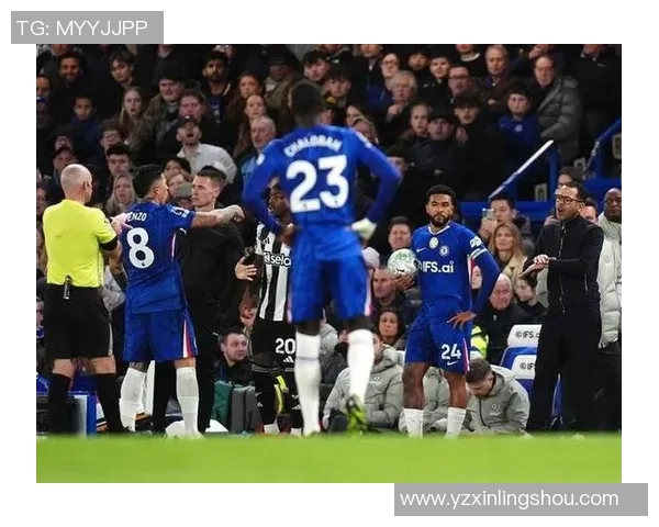 切尔西主场迎战利兹联双方争夺英超关键三分之战